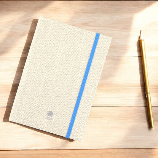 シャンティ・ホワイトゴールド ヨガ手帳2026(プレミアムカバー)